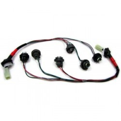 ADAPTATEURS POUR FEUX ARRIERES SUZUKI SWIFT (0013210)