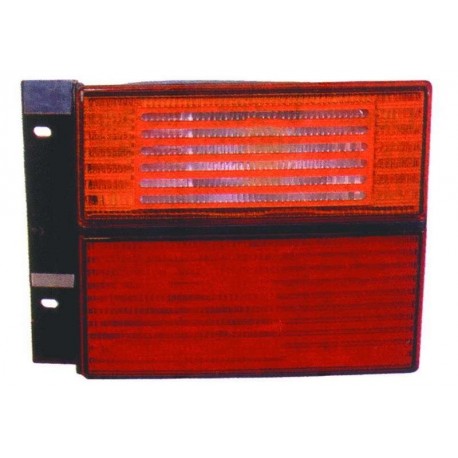 Feu arrière gauche (Côté conducteur) VolksWagen Vento 92-98