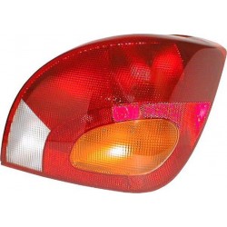 Feu arrière droit (Côté passager) Ford Fiesta 95-99 Ford Fiesta 99-02 Mazda 121 00-03 Mazda 121 96-99