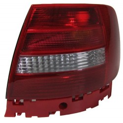 Feu arrière droit (Côté passager) Audi A4 99-00