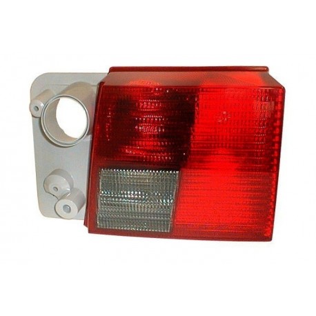 Feu arrière droit (Côté passager) Audi A6 94-97