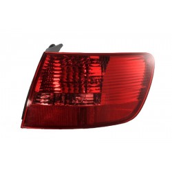 Feu arrière droit (Côté passager) Audi A6 04-08