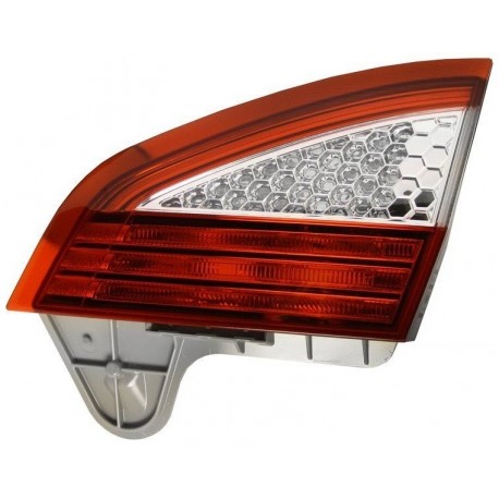 Feu arrière droit (Côté passager) Ford Mondeo 07-10 Berline / Break