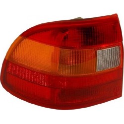  Feu Arrière G ASTRA. 