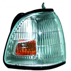 Feu d'encombrement droit (Côté passager) Kia Pride apres 1995