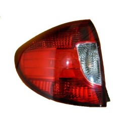 Feu arrière gauche (Côté conducteur) Kia Rio 02-05 (4 / 5 portes)