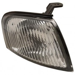 Feu d'encombrement droit (Côté passager) Kia Sephia 95-98