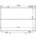 Radiateur refroidissement du moteur Nissan Terrano 87-96