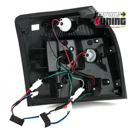 FEUX FUMES A LED A4 AVANT TYPE 8E (03667)