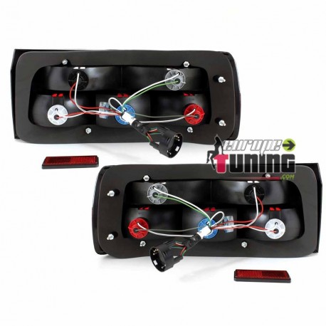 Paire de feux Rouges / Noirs BMW E30 phase 2 (12287)