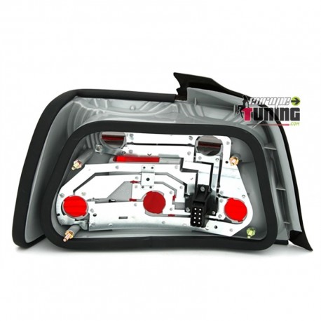 FEUX TUNING NOIRS / FUMES POUR BMW E36 BERLINE (02378)