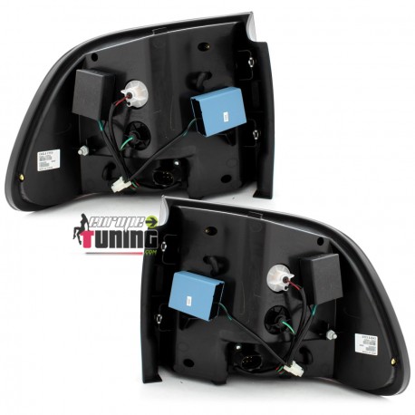 PAIRE DE FEUX A LEDS ROUGE NOIR PORSCHE CAYENNE 02-07