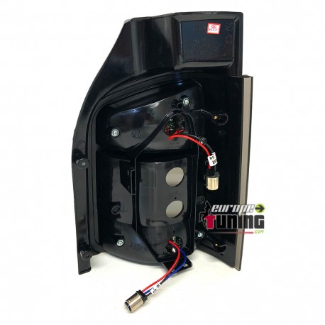 europe-tuning-feux-led-noirs-vw-bus-t5-12739