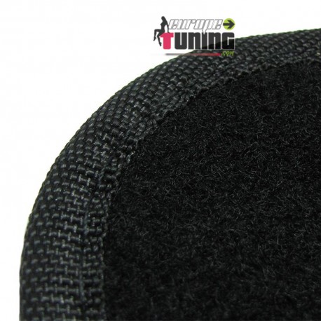 TAPIS DE SOL NOIRS UNIVERSELS 5 PIECES EN MOQUETTE POUR VOITURE (04942)