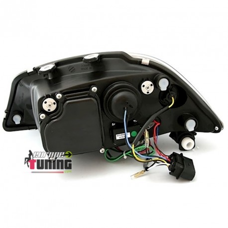 DEVIL EYES SEAT IBIZA sup. 2002 (x13801)