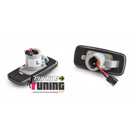 REPETITEURS CLIGNOTANTS NOIRS LED SEQUENTIELS CHRYSLER / JEEP PATRIOT/ GRAND CHEROKEE (05815)