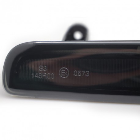 3EME FEU STOP NOIR A LED POUR VW T5 DE 2003 A 2015 - SIMPLE PORTE (05847)