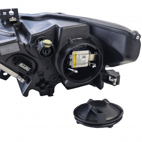 PHARES AU XENON HOMOLOGUES POUR FORD MUSTANG D ' IMPORTATION (06115)