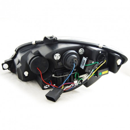PHARES DEVIL EYES SEAT LEON 09-12 NOIRS (03728)