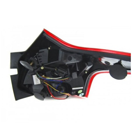 FEUX ARRIERES ROUGES CLAIRS LED BAR ET CLIGNOTANTS DYNAMIQUES FORD FOCUS 3 2011-2014 (06270)