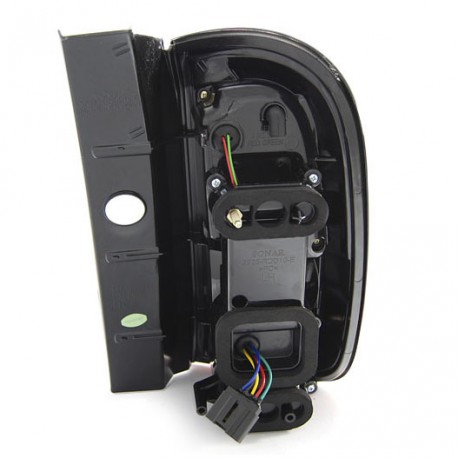 PAIRE DE FEUX LCI DACIA DUSTER ROUGE FUMES (02451)